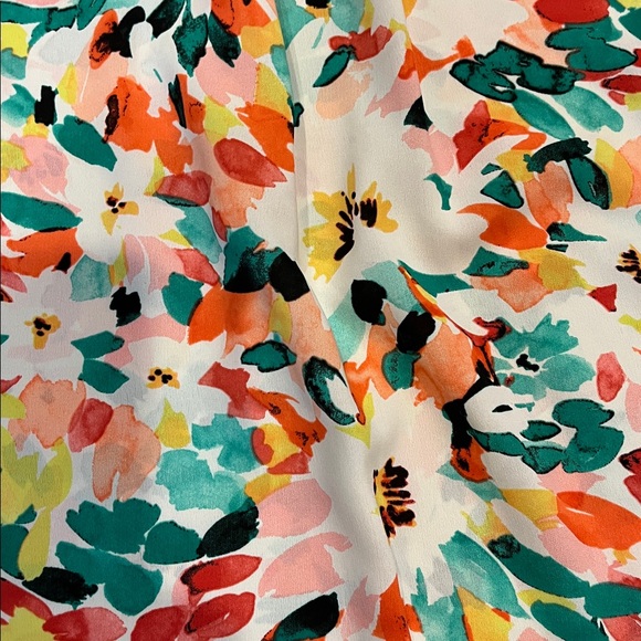 JODIFL Colorful Abstract Ruffle Top Size M - Picture 3 of 7